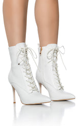 AZALEA WANG ASTORIA LACE UP STILETTO BOOTIE IN WHITE