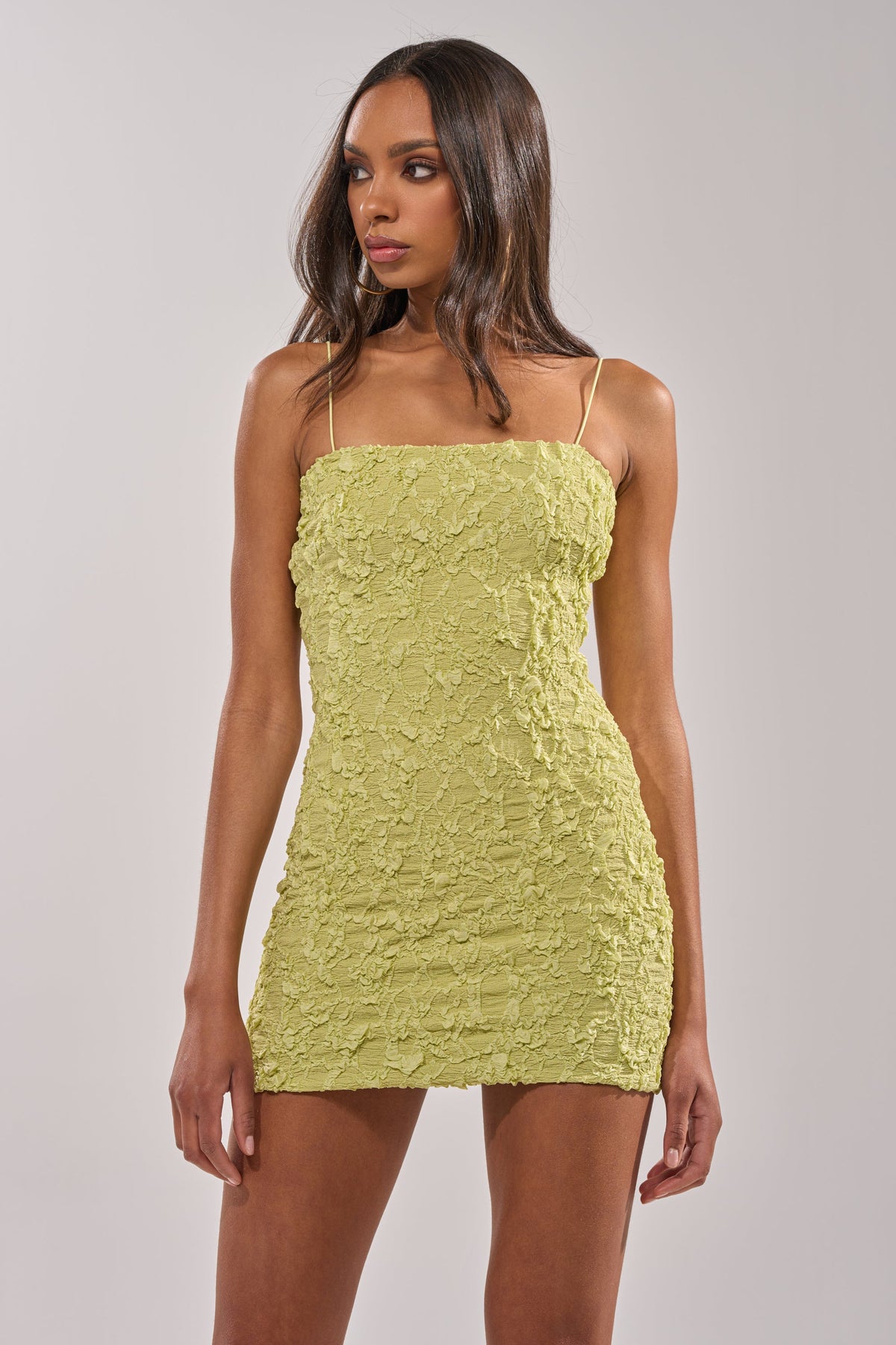 BE MINE SLINKY TEXTURED MINI DRESS IN GREEN