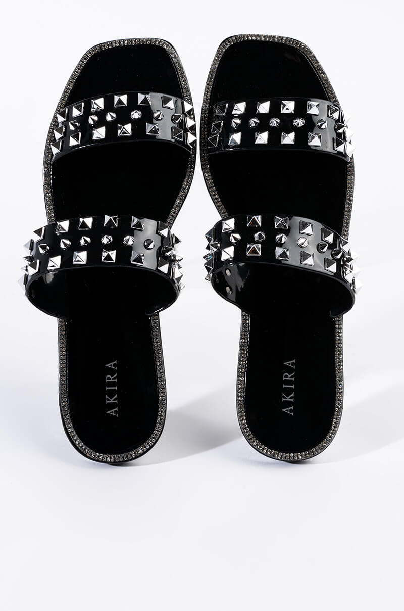 ALL DAY LONG FLAT SANDAL IN BLACK