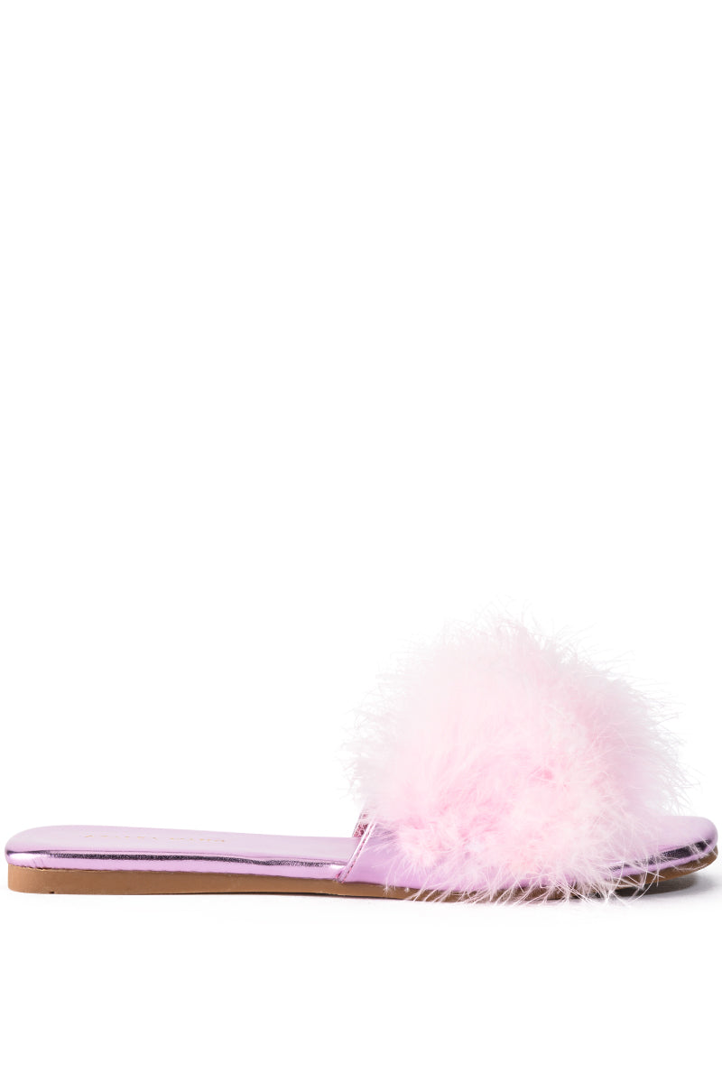 AZALEA WANG PAISLEY FLAT FEATHER SANDAL IN PINK