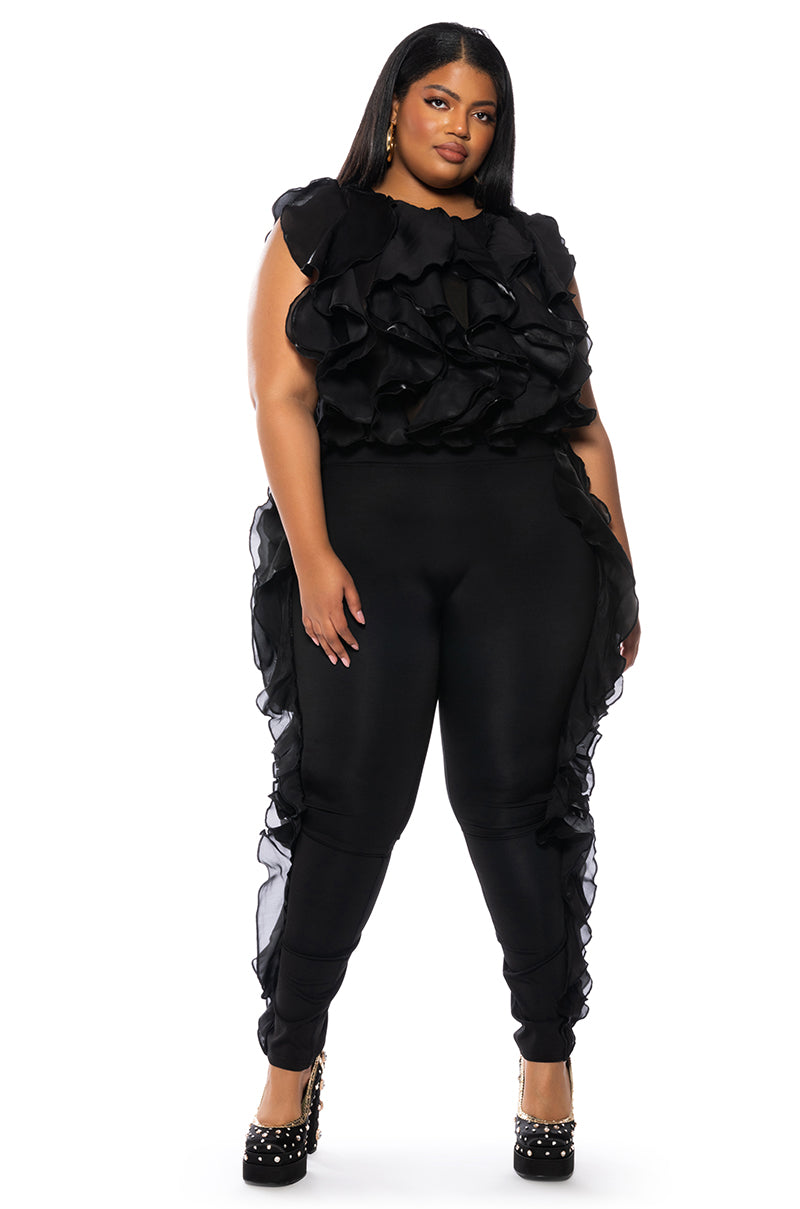CAMELLIA RUFFLE BLOUSE