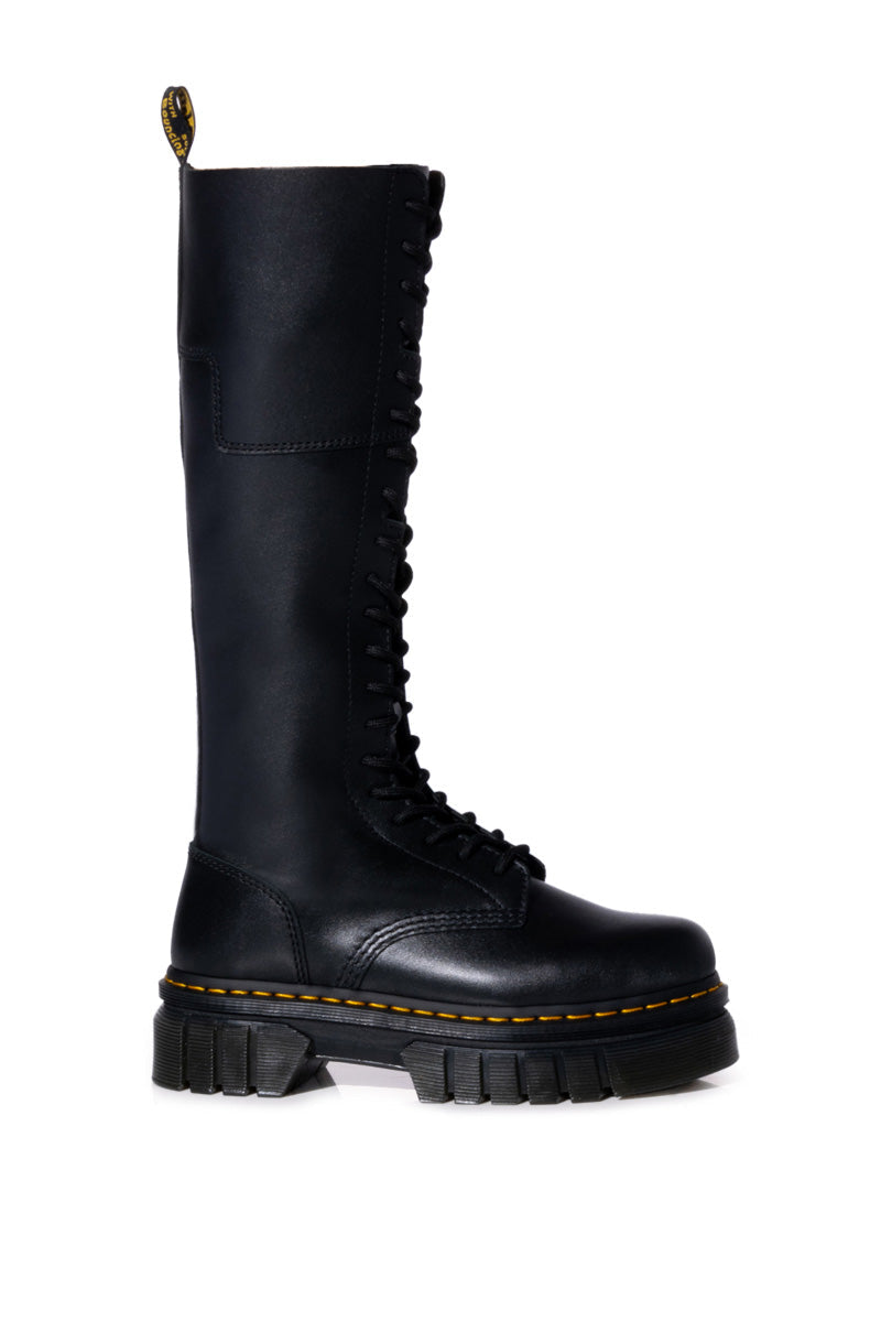 DR MARTENS AUDRICK 20 EYE BOOT NAPPA LUX